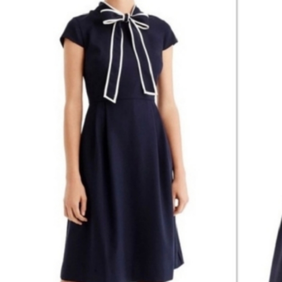 New 🎀 J Crew tie neck preppy dress navy white contrast pipping cap sleeves - Picture 2 of 11